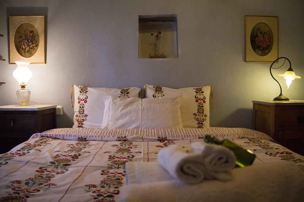 Efipoi Apartment Pinakatai Ngoại thất bức ảnh