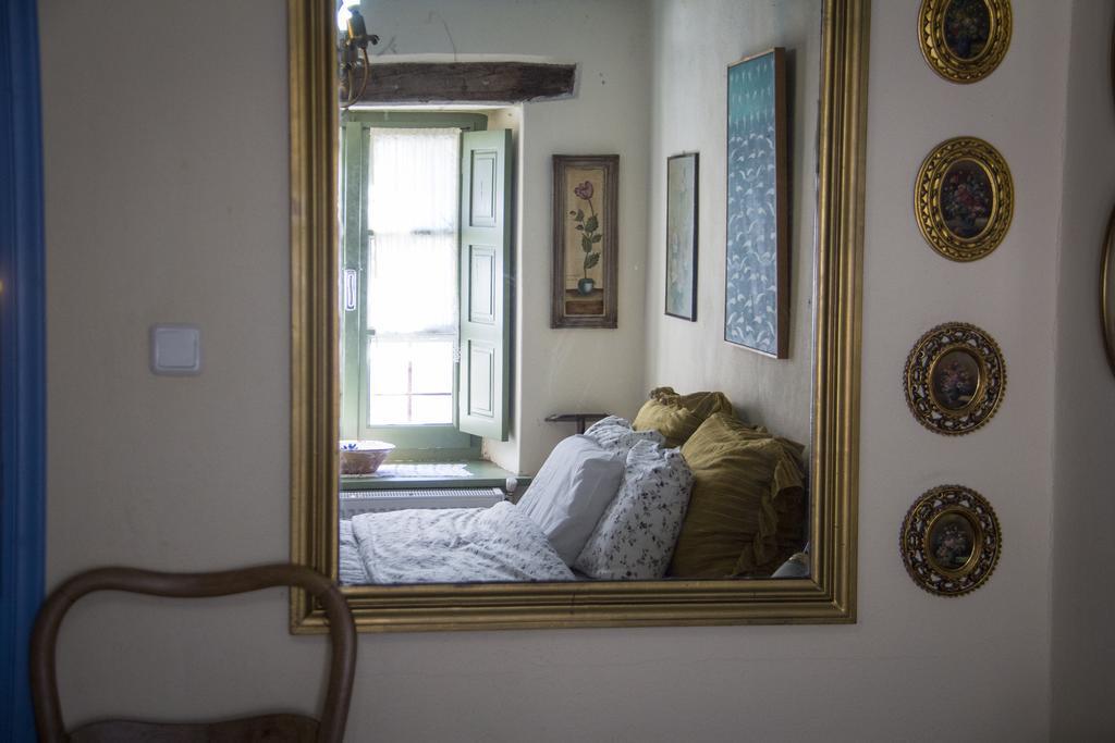 Efipoi Apartment Pinakatai Ngoại thất bức ảnh