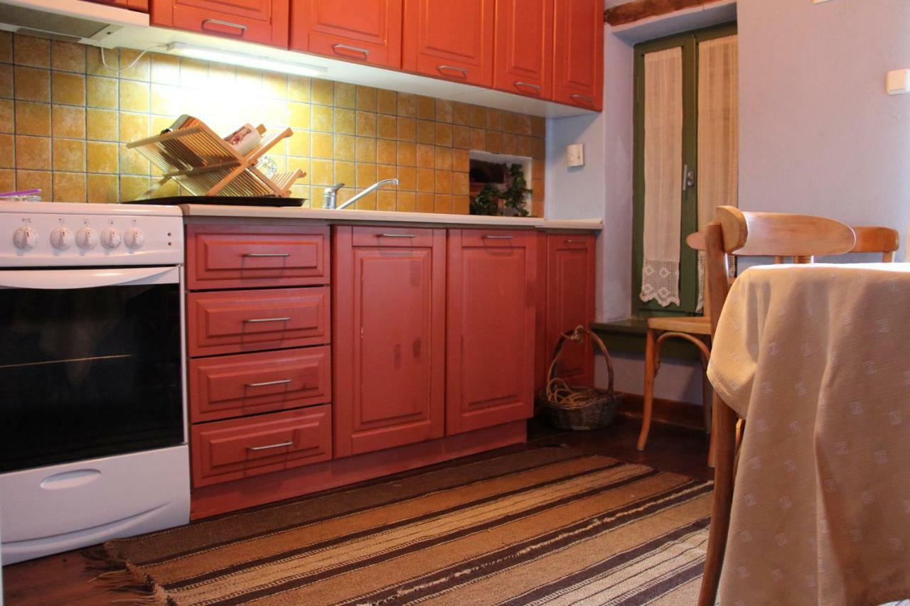 Efipoi Apartment Pinakatai Ngoại thất bức ảnh